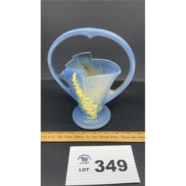 ROSEVILLE POTTERY FOXGLOVE BASKET, 9 INCHES TALL