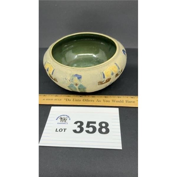 ROSEVILLE POTTERY MOSTIQUE BOWL 3 INCHES TALL