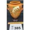 Image 4 : ROSEVILLE VASE 8 INCHES TALL