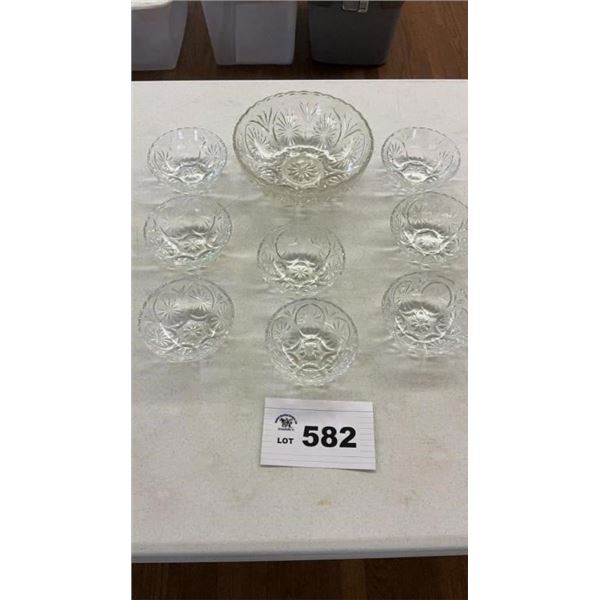 INDIANA GLASS CO MASTER BERRY BOWL & BERRY BOWLS