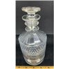 Image 1 : DECANTER WITH STOPPER, 7 INCHES TALL
