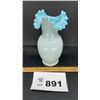 Image 1 : FENTON BLUE CREST 9 inch VASE