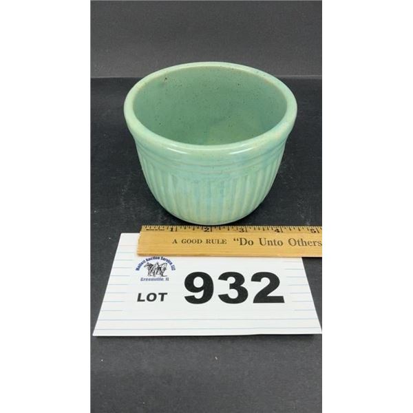 SALT GLAZED GRREN  BOWL