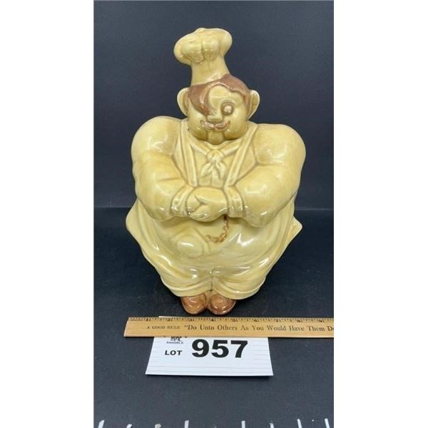 VINTAGR RED  WING CHEF PIERRE COOKIE JAR 12