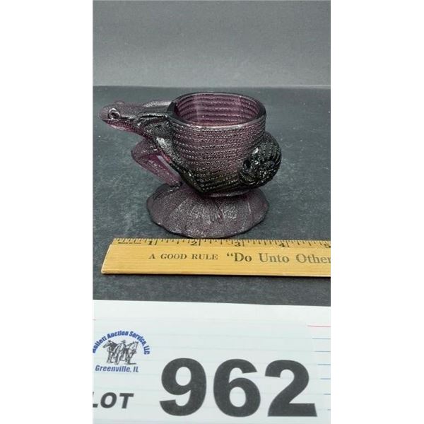 VINTAGE 1880 AMETHYST FROG OPEN SALT DIP  3