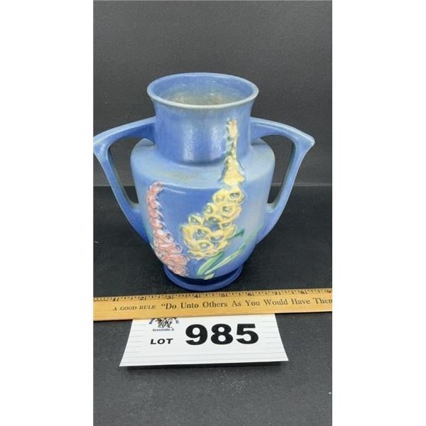 ROSEVILLE 7 inch VASE