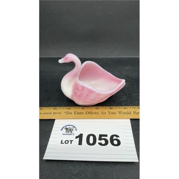 FENTON SWAN 4 inches