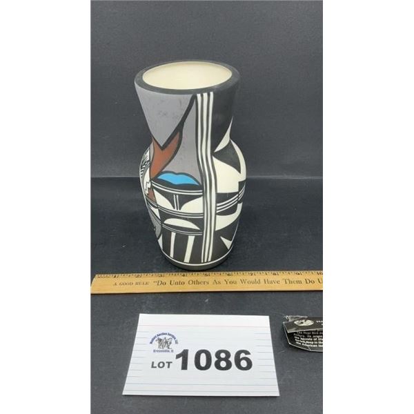HOPI BIRD VASE 8inch