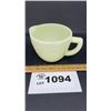 Image 2 : VINTAGE JADITE JEANNETTE 2 CUP MEASURING PITCHER