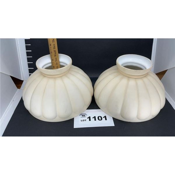GLASS LAMP SHADES FOR OIL LAMP 2