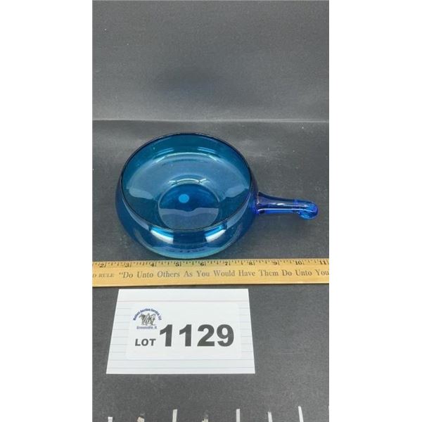 VINTAGE MID-CENTURY BLUE GLASS BOWL W HANDLE