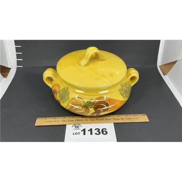 LOS ANGELUS POTTERY HARVEST GOLD CASSEROLE DISH W