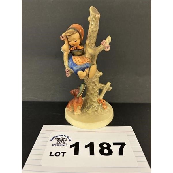 MJ HUMMEL GOEBEL FIGURINE - OUT OF DANGER - 56