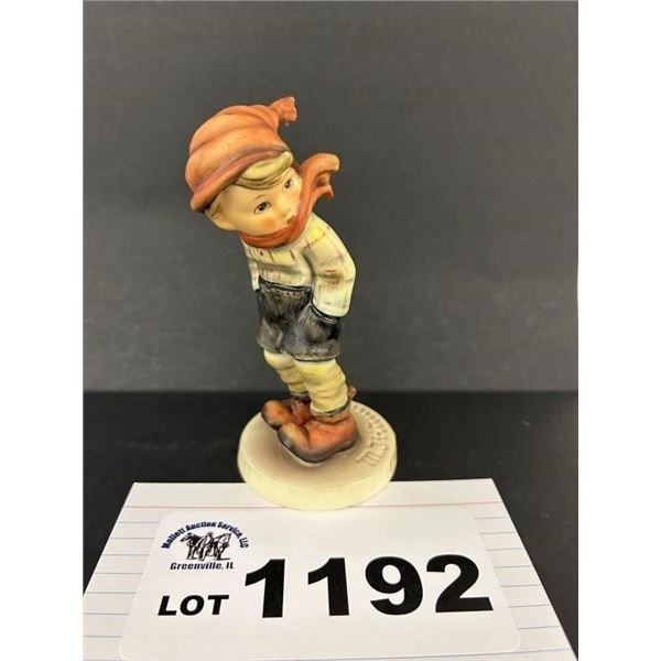 MJ HUMMEL GOEBEL FIGURINE - MARCH WINDS - 43
