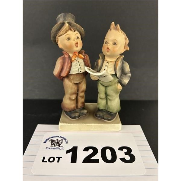 MJ HUMMEL GOEBEL FIGURINE - DUET - 130