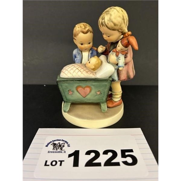 MJ HUMMEL GOEBEL FIGURINE - BLESSED EVENT - 333