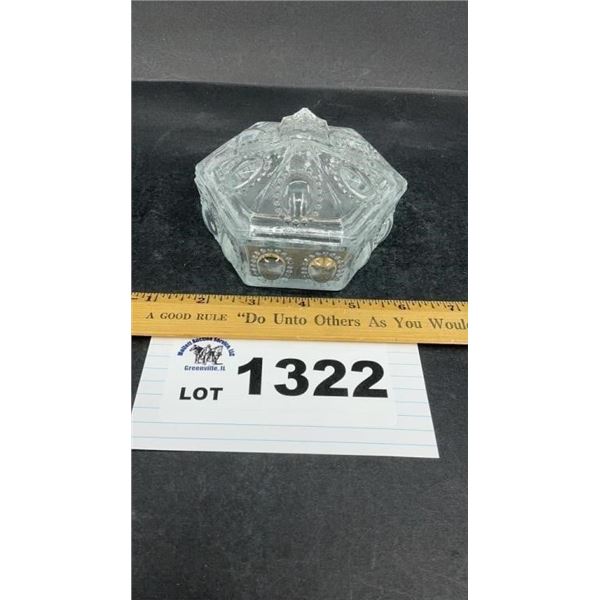 L E SMITH BEADED MEDALLION VANITY TRINKET BOX