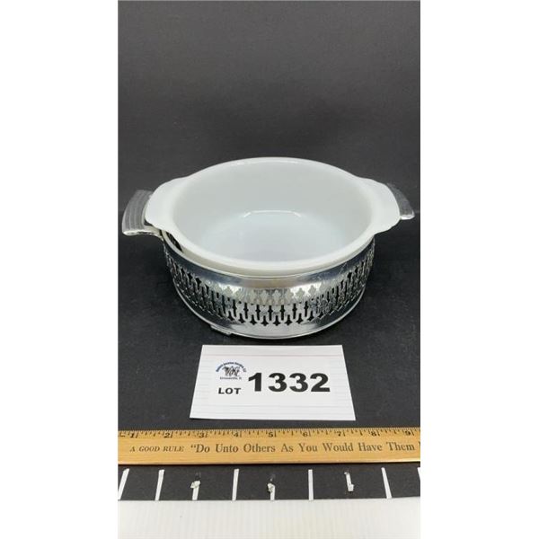 PYREX SISH W SILVER CARRIER STAND