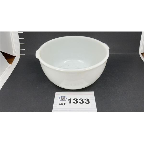 PYREX MILK GLASS MIXING BOWL