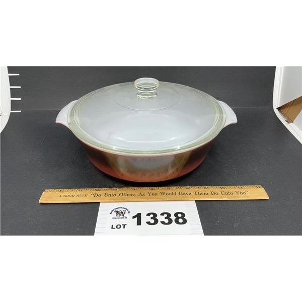 FIRE KING COSMOPOLITAN CASSEROLE DISH W LID