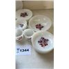 Image 2 : FIRE KING PRIMROSE MILK GLASS SERVICE SET