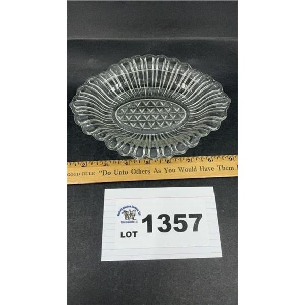 ANCHOR HOCKING RELISH SERVING DISH