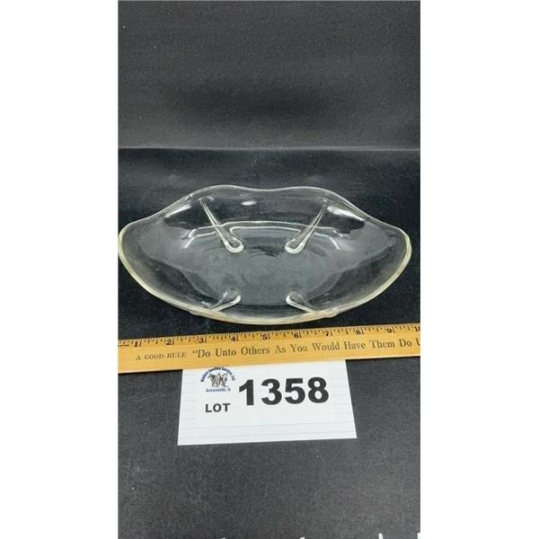 ANCHOR HOCKING SWEDISH MODERN OVAL GLASS TRAY