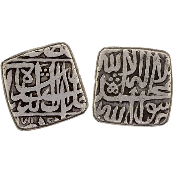 MUGHAL: Akbar I, 1556-1605, AR square rupee (10.80g), NM, AH(9)75, VF
