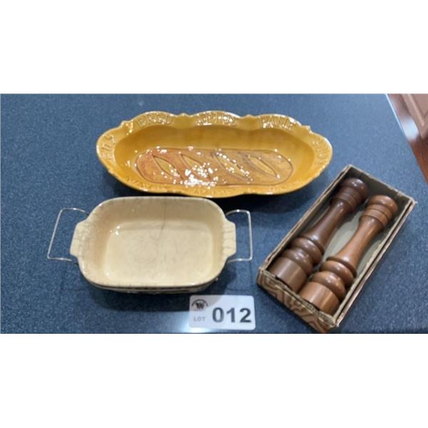 BREAD DISH, LOAF DISH W CARRIER, S & P