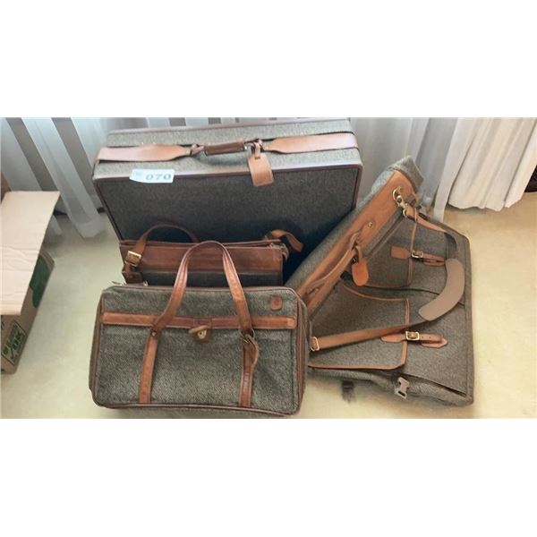 4 PC LUGGAGE SET
