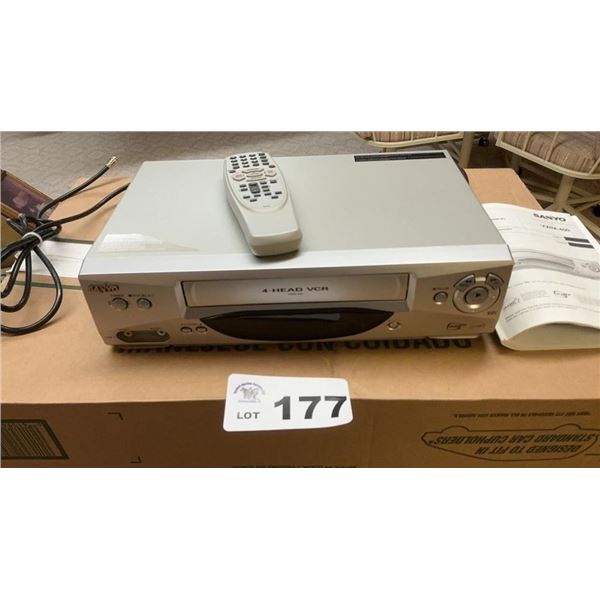 SANYO VCR W REMOTE