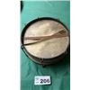 Image 2 : VINTAGE DRUM, STICKS