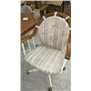 Image 1 : TABLE & 4 ROLLING CHAIRS
