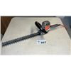 Image 1 : BLACK AND DECKER HEDGE TRIMMER