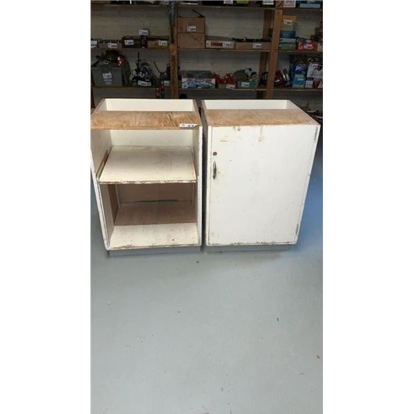 WOOD WORK CABINETS 24 x 36 (2)