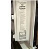Image 4 : FRIGIDAIRE REFRIGERATOR