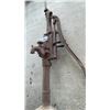 Image 3 : MYERS VINTAGE WELL PUMP