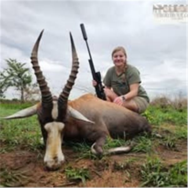 10 Day/9 Night Plains Game Hunt in the Limpopo Province for 4 Hunters 1 Blesbuck and 1 Impala Each