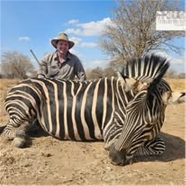 10 Day/9 Night Plains Game Hunt in South Africa for 4 Hunters with Ubathi Global Safaris