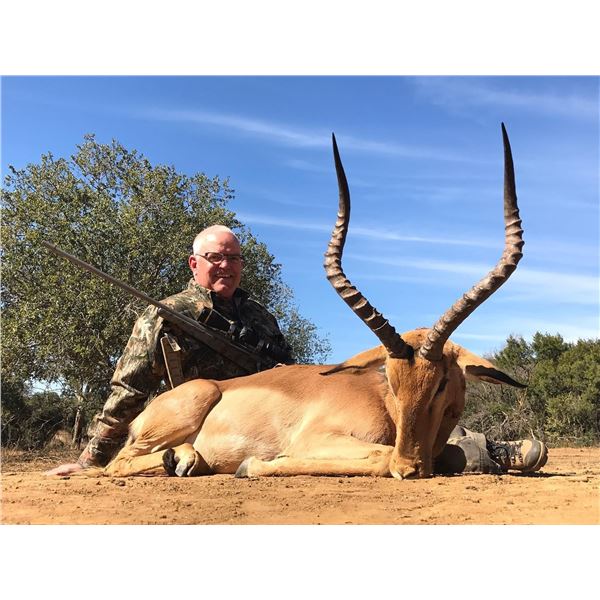7 Day All Inclusive South Africa Plains Game Hunt for 4 Hunters and 4 Observers South Africa