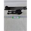 Image 1 : (2) Rifle Bi pods