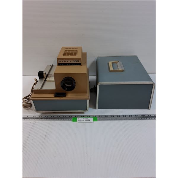 Argus 300 Automatic Slide Projector - Powers On