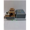 Image 1 : Argus 300 Automatic Slide Projector - Powers On