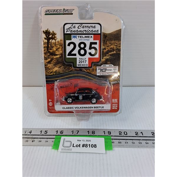 Greenlight Die Cast Classic Volkswagon Beetle - 1:64 Model Scale