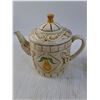 Image 2 : (2) Tea Pots made in China
