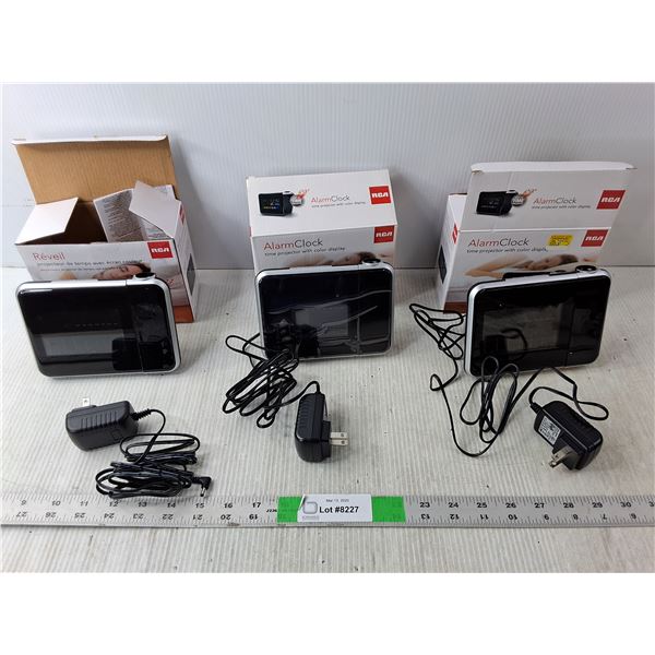 (3) RCA Projector Alarm Clocks