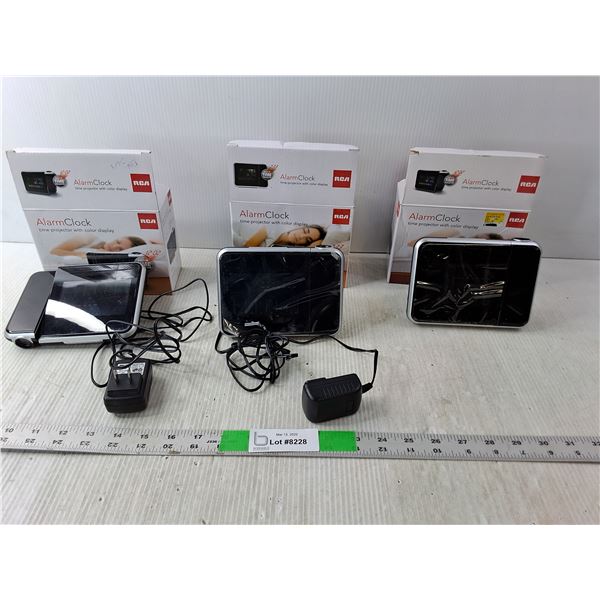 (3) RCA Projector Alarm Clocks