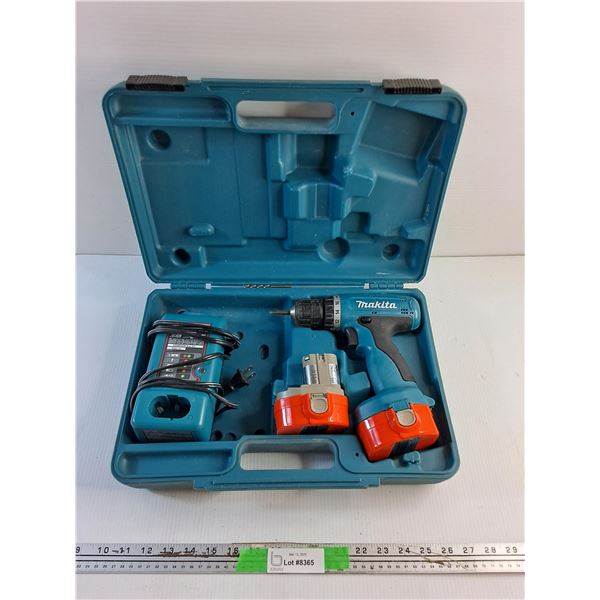 Makita Cordless Drill and Charging Station