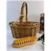 Image 6 : Sirius & Garmin Satelite Radio's, Wheel Polishing Tool, Brush and Wicker Basket