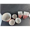 Image 3 : (4) Ceramic and (2) Plastic Popcorn Baskets